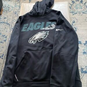 Nike Therma-Fit Philadelphia Eagles hoody. Excellent condition.